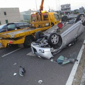 事故處理吊桿拖吊車